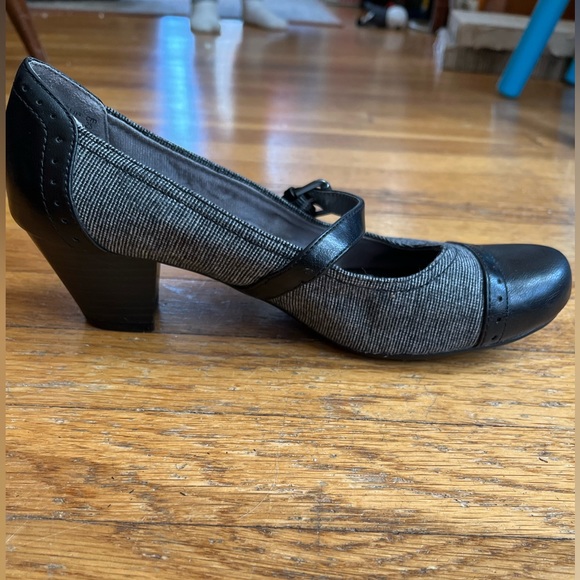 Life Stride Mary Jane style heels size 8 - Picture 4 of 5